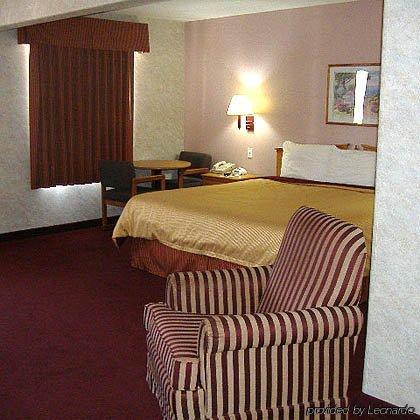 Platte Valley Inn Columbus Exterior photo