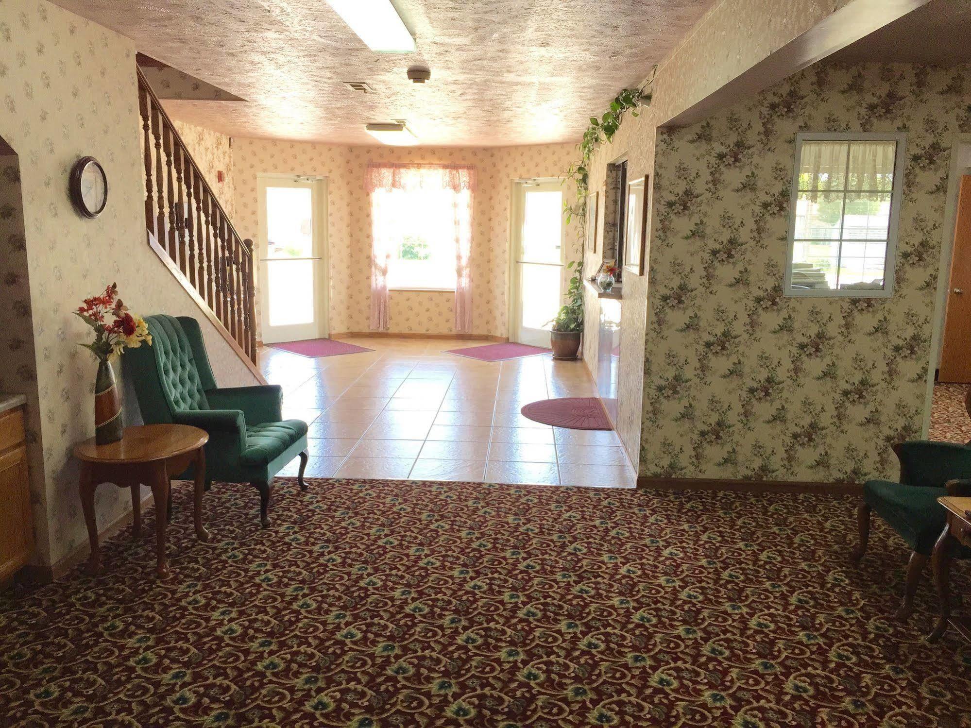 Platte Valley Inn Columbus Exterior photo